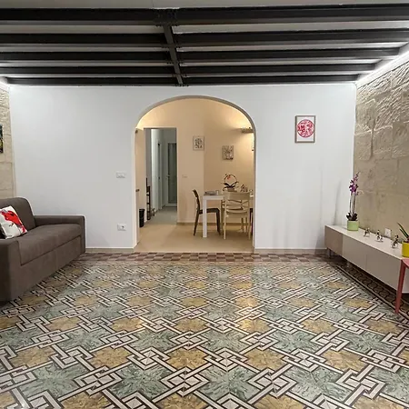 Municeddha House